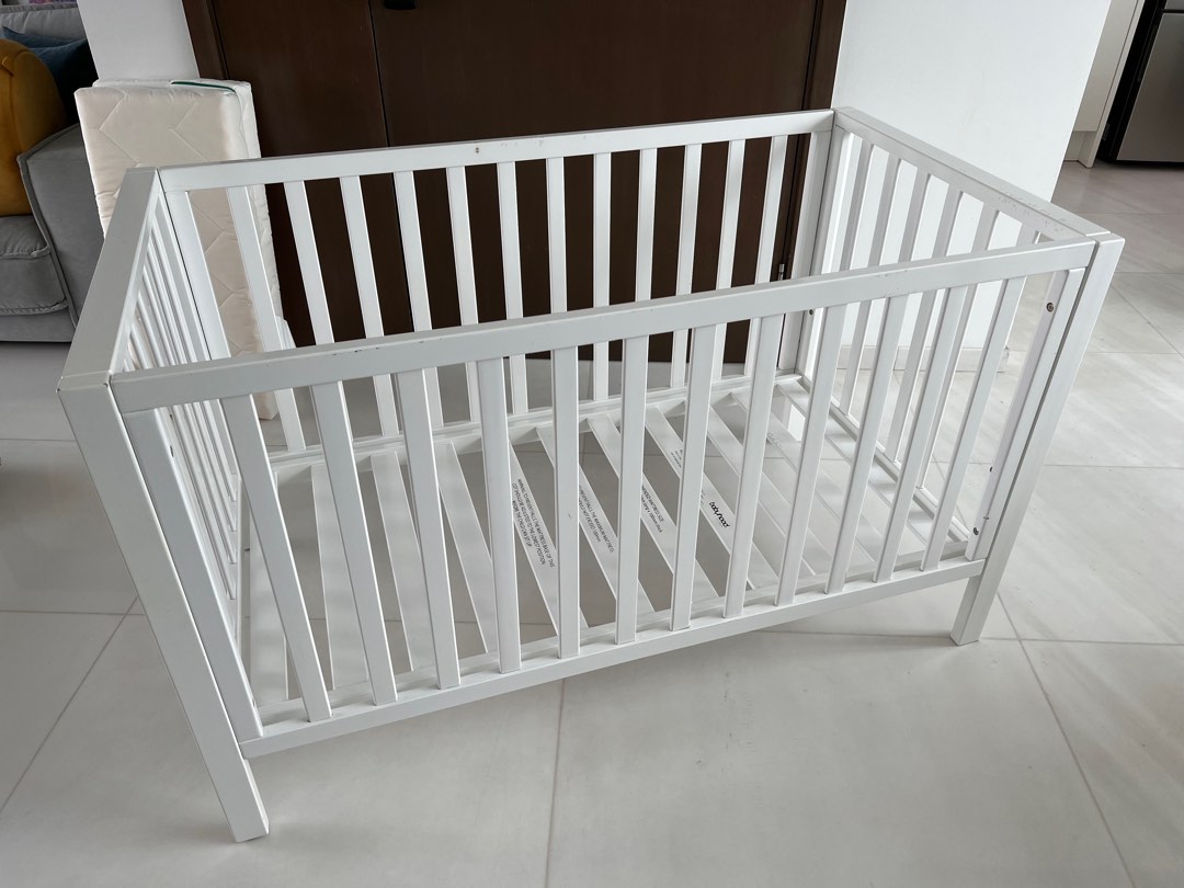 Babyhood Lulu Cot white, Babies & Kids, Baby Nursery & Kids Furniture