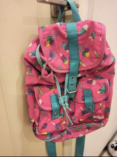 Backpack smiggle asli