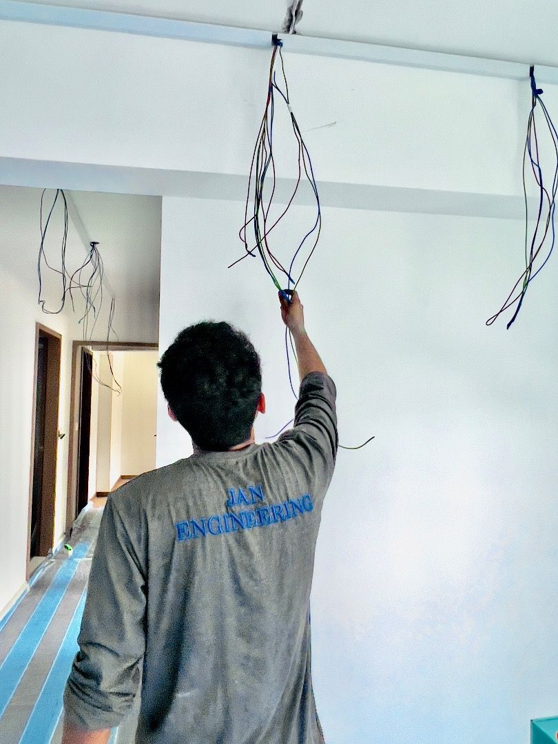 BCA Registered Electrical Contractor/ Electrical Works / Electrical Re