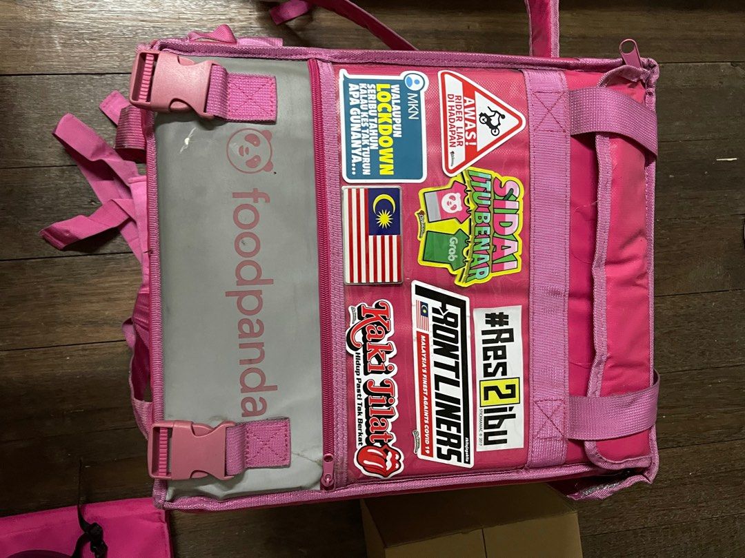 Beg FoodPanda Singapore + Tote Bag Non Halal Singapore, Women's Fashion