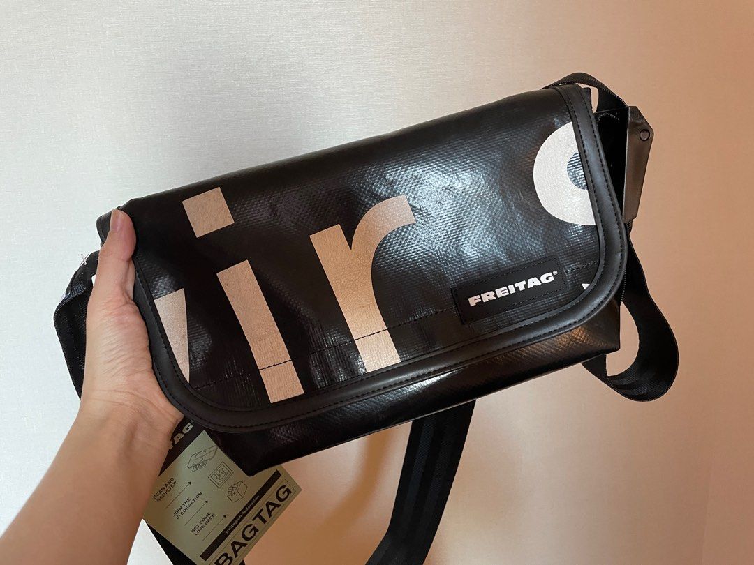 BNWT FREITAG F41 hawaii five o Men s Fashion Bags Sling Bags