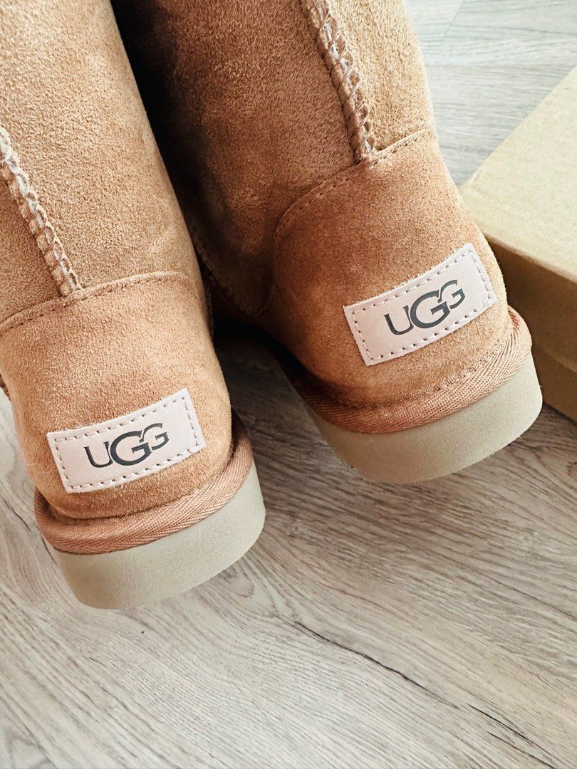 brand new UGG winter boot size : UK7, Women's Fashion ...