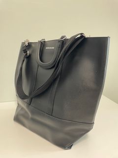 （分類：）位於 。 由 gavinccy 提交（商品編號 1214502376，圖片 1）。簡介： 。