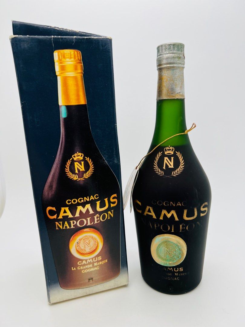 Camus Napoleon Cognac 700ml 70年代金花干邑, 嘢食& 嘢飲, 酒精飲料