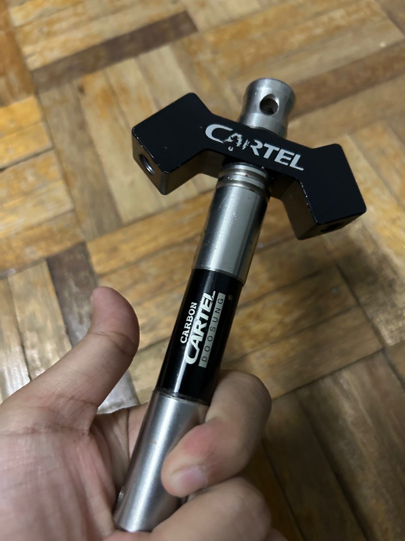 Cartel Archery Stabilizer balance bar, Sports Equipment, Other Sports