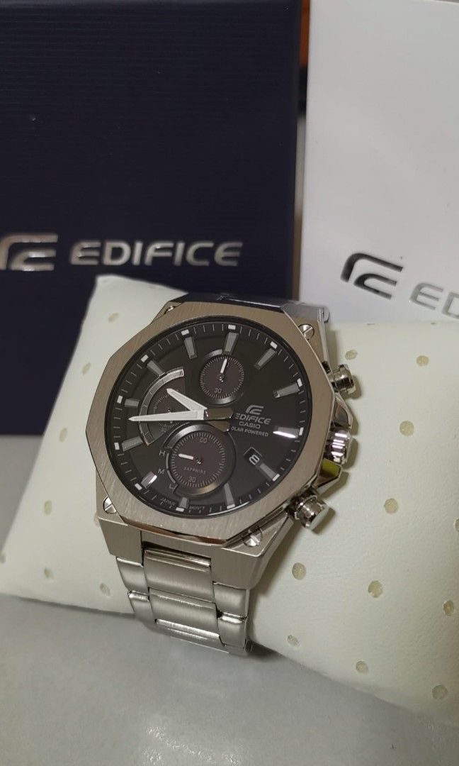 Casio with sapphire glass top