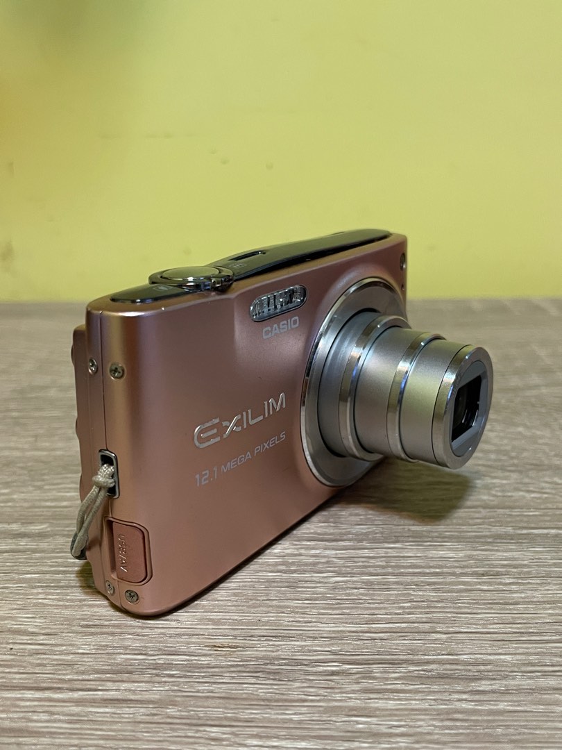Casio EXILIM EX-Z400, 攝影器材, 相機- Carousell