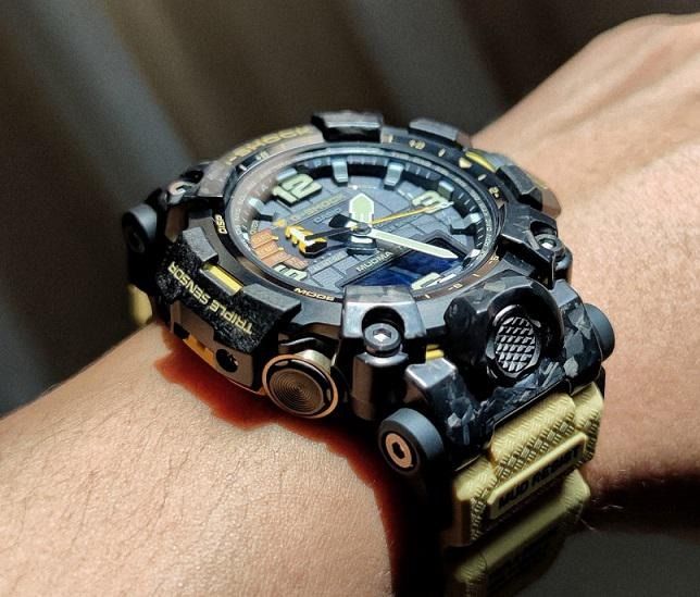 CASIO G-Shock GWG-2000-1A5 MudMaster Carbon Radio Triple Sensor Desert