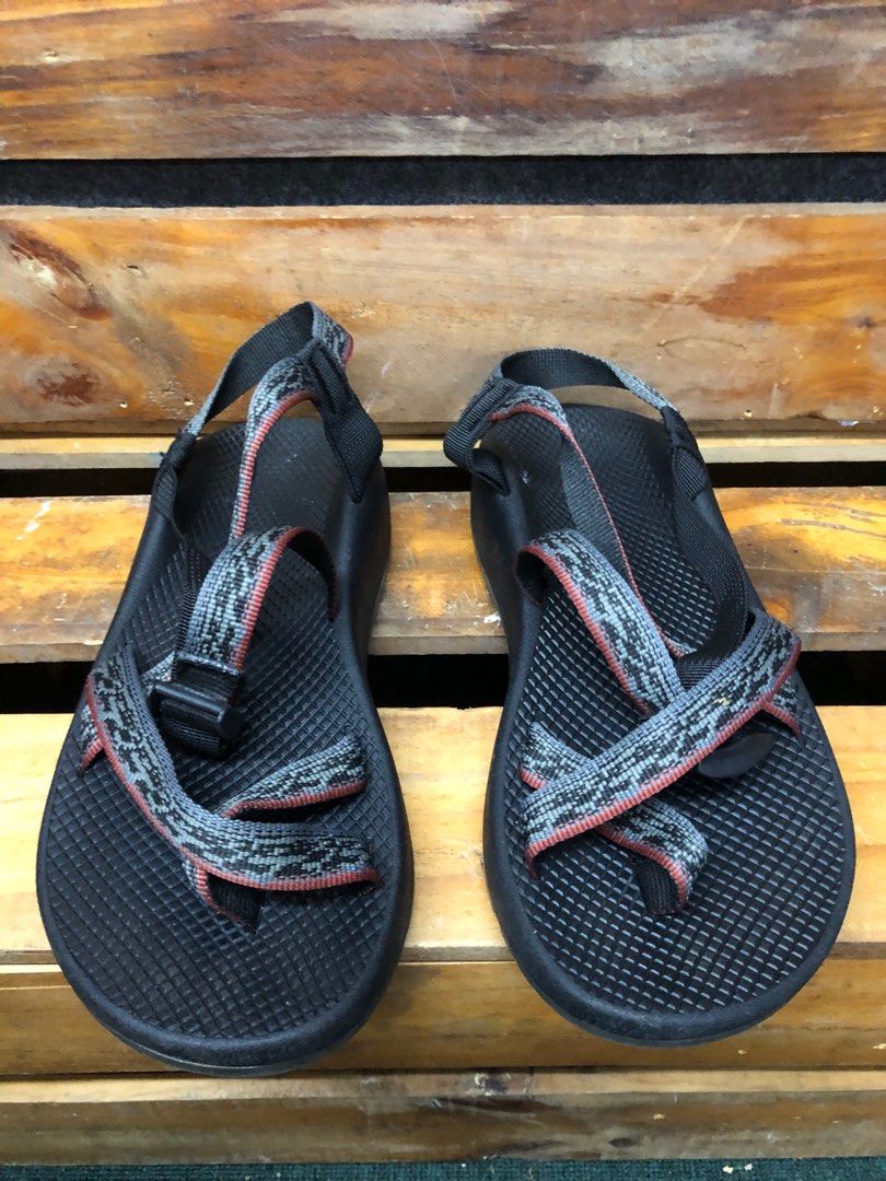 Chaco sandals deals for hiking