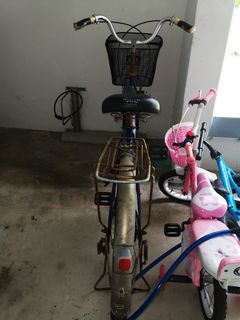 (Category: ) located in . Submitted by hilwas (Listing ID 1214369551, Image 1). Description: .