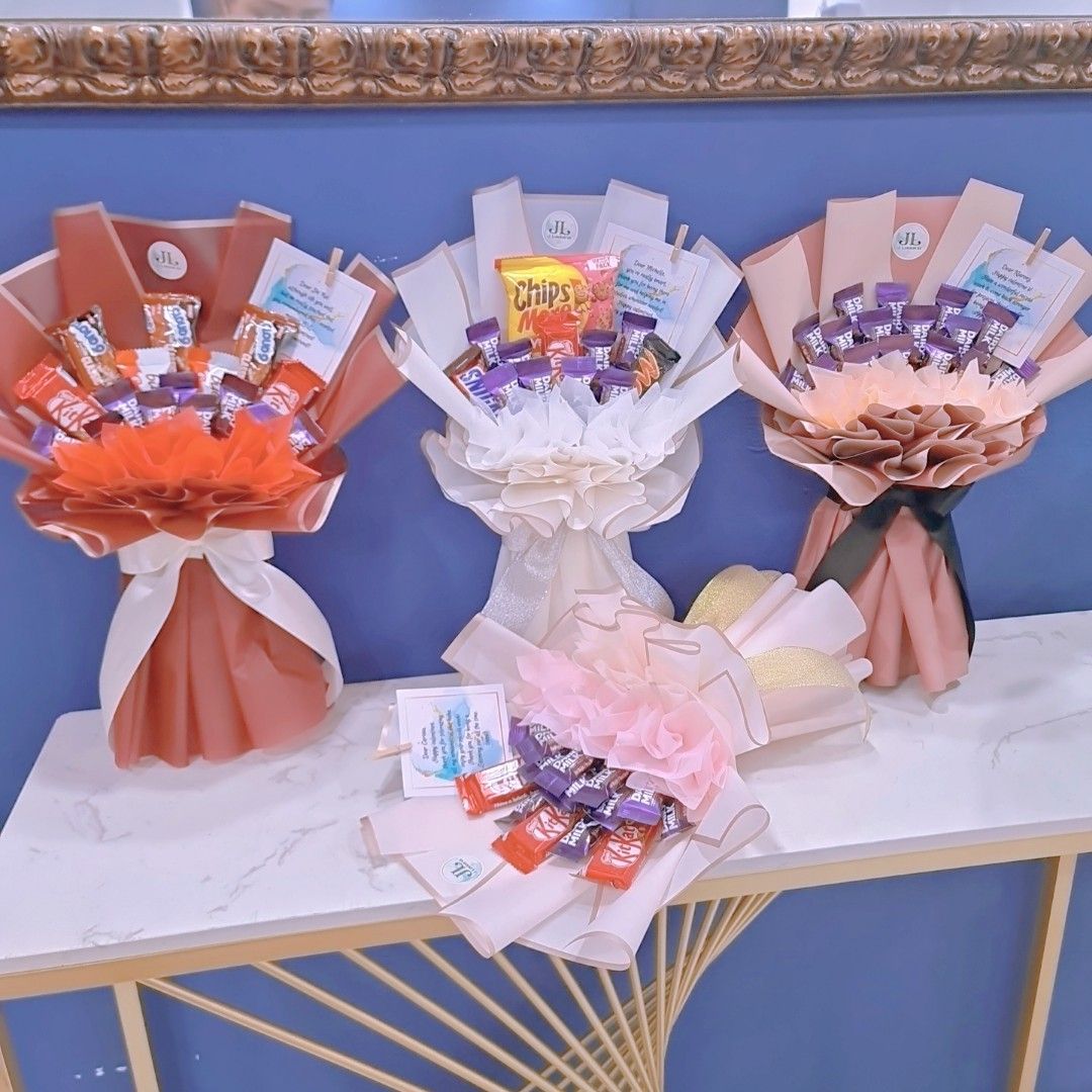 Chocolate Bouquet, Hobbies & Toys, Stationery & Craft, Occasions & Party  Supplies on Carousell