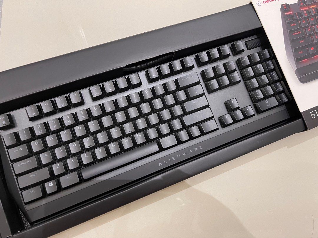 Dell Alienware Gaming Keyboard AW510K RGB, Computers & Tech, Parts