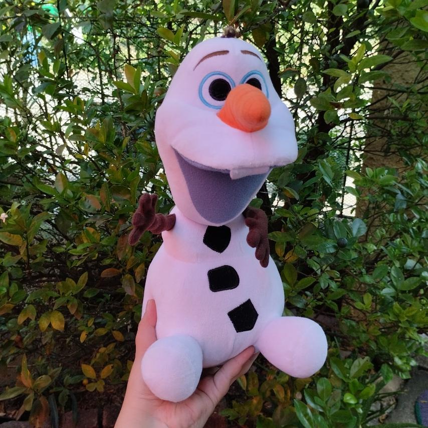 Olaf plush doll hotsell