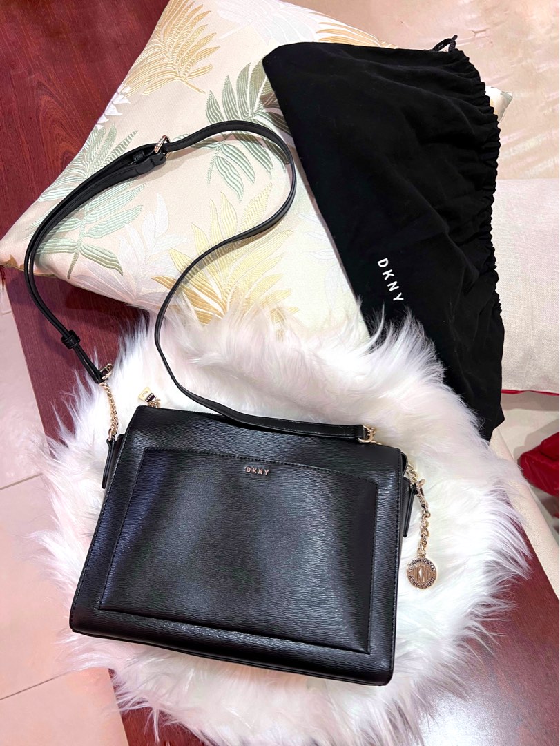 DKNY black leather Sling Bag with gold chain, Women's Fashion, Bags