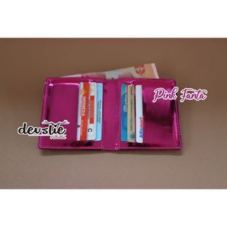 Dompet Holo