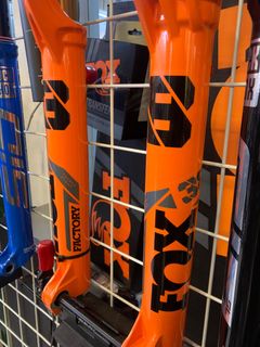 (Category: ) located in . Submitted by autumn_angel_sports_pte_ltd (Listing ID 1214484826, Image 1). Description: .
