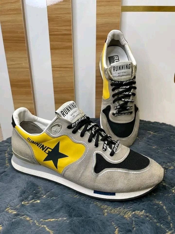 Golden goose size 9 2025