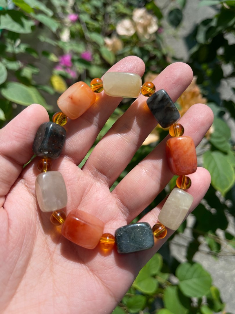 Golden Silk Jade Crystal Bead Bracelet, Women's Fashion, Jewelry