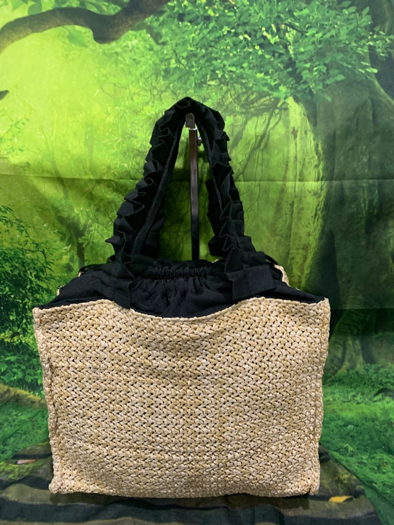 GRL Woven Straw Tote Bag, Women's Fashion, Bags & Wallets, Tote Bags on