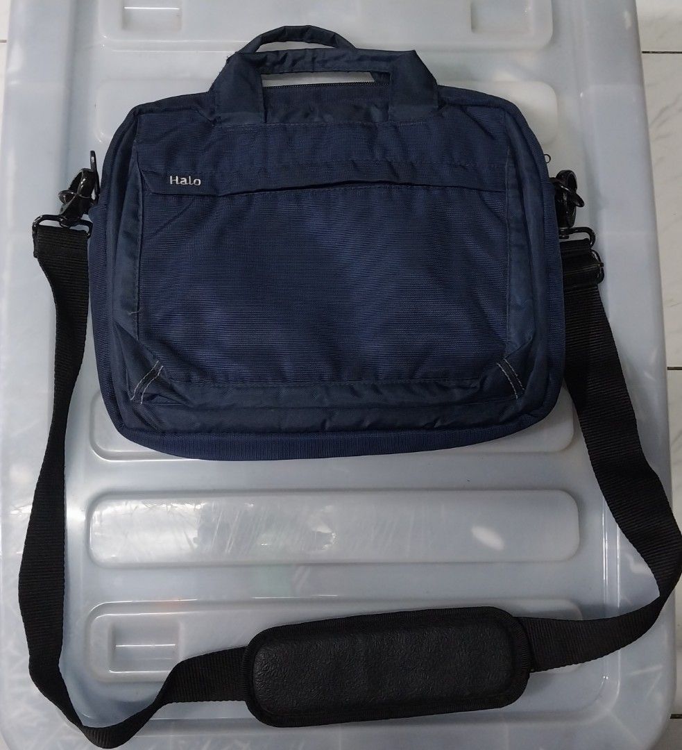 HALO Small Laptop Bag with Strap and Handle, Computers & Tech, Parts