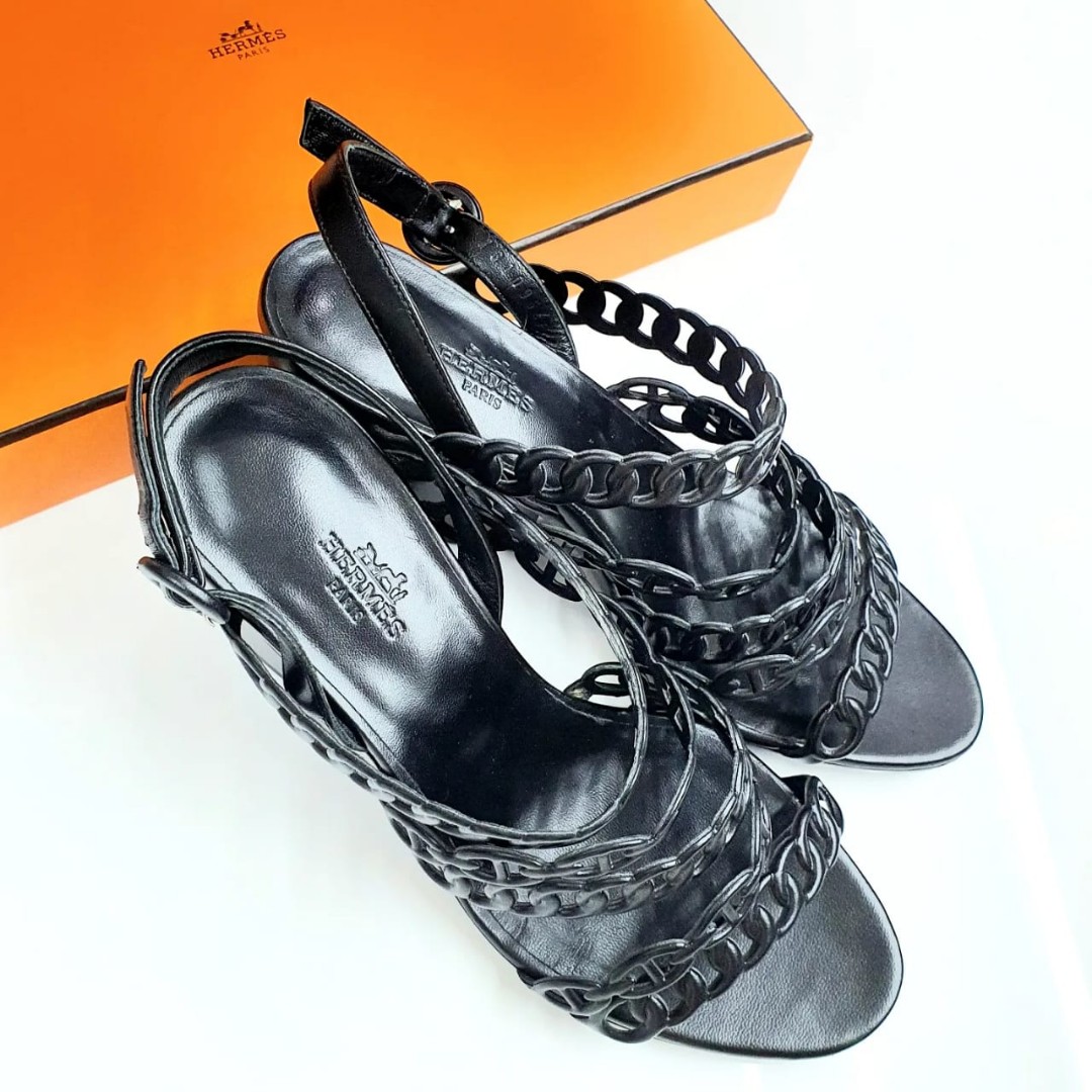 Hermes Romanza Sandal, Luxury, Sneakers & Footwear on Carousell