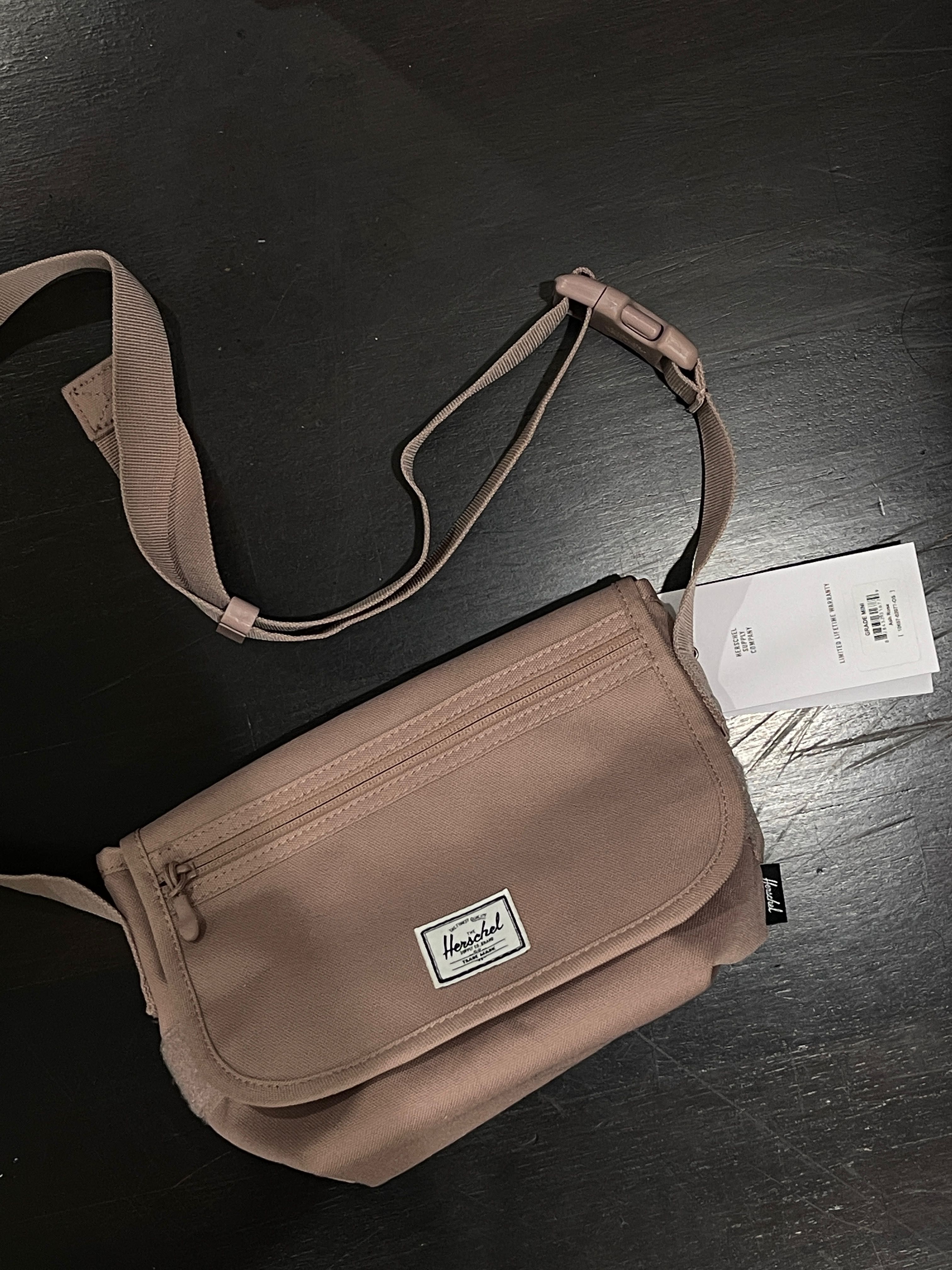 Herschel grade mini sling bag 2025