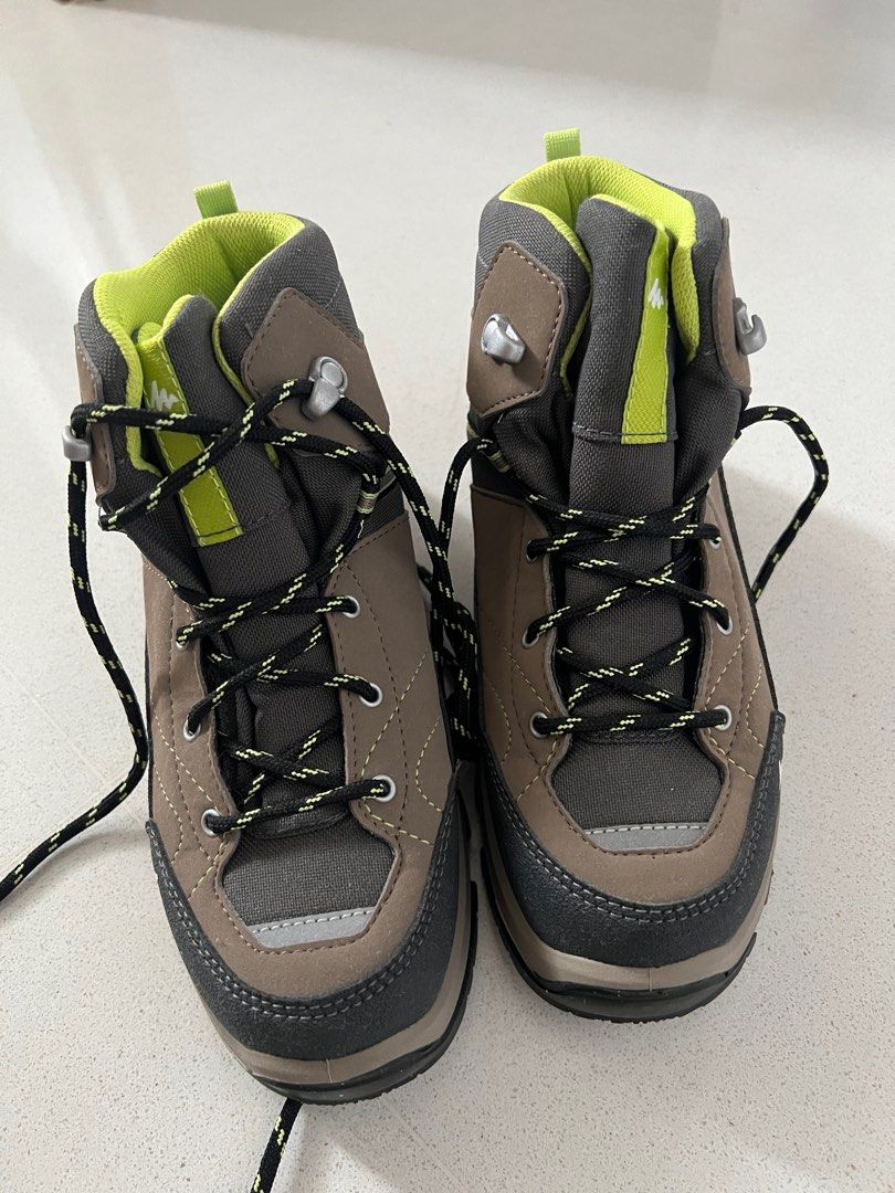 decathlon snow hiking shoes