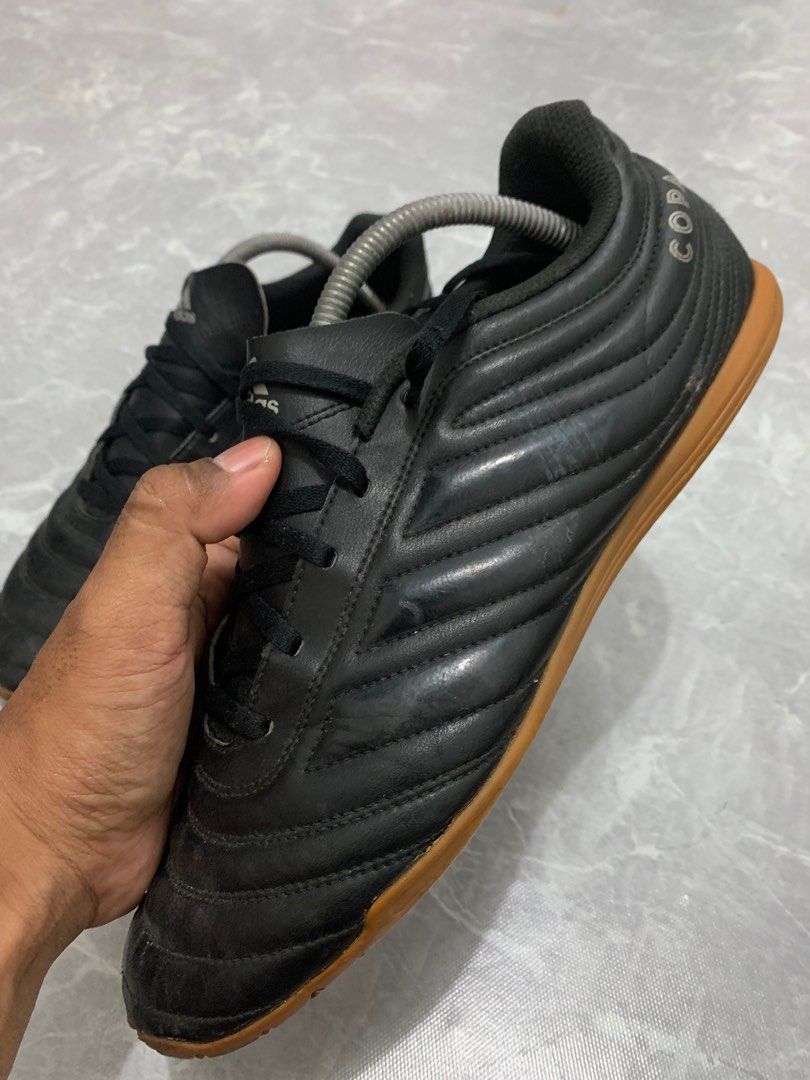 Kasut futsal 2025 adidas 2018