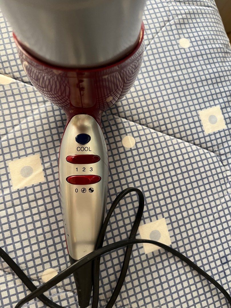Kyowa Hair Dryer (Category: Hair) located in Mandaluyong City. Submitted by desirabledes (Listing ID 1214387469, Image 3). Description: Kyowa Hair Blower 350 pesos Pick up Mandaluyong City.