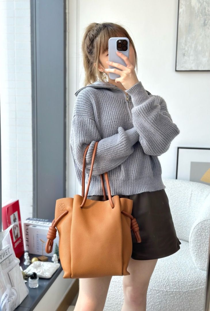 Loewe Small Flamenco Knot Bag Caramel Calfskin