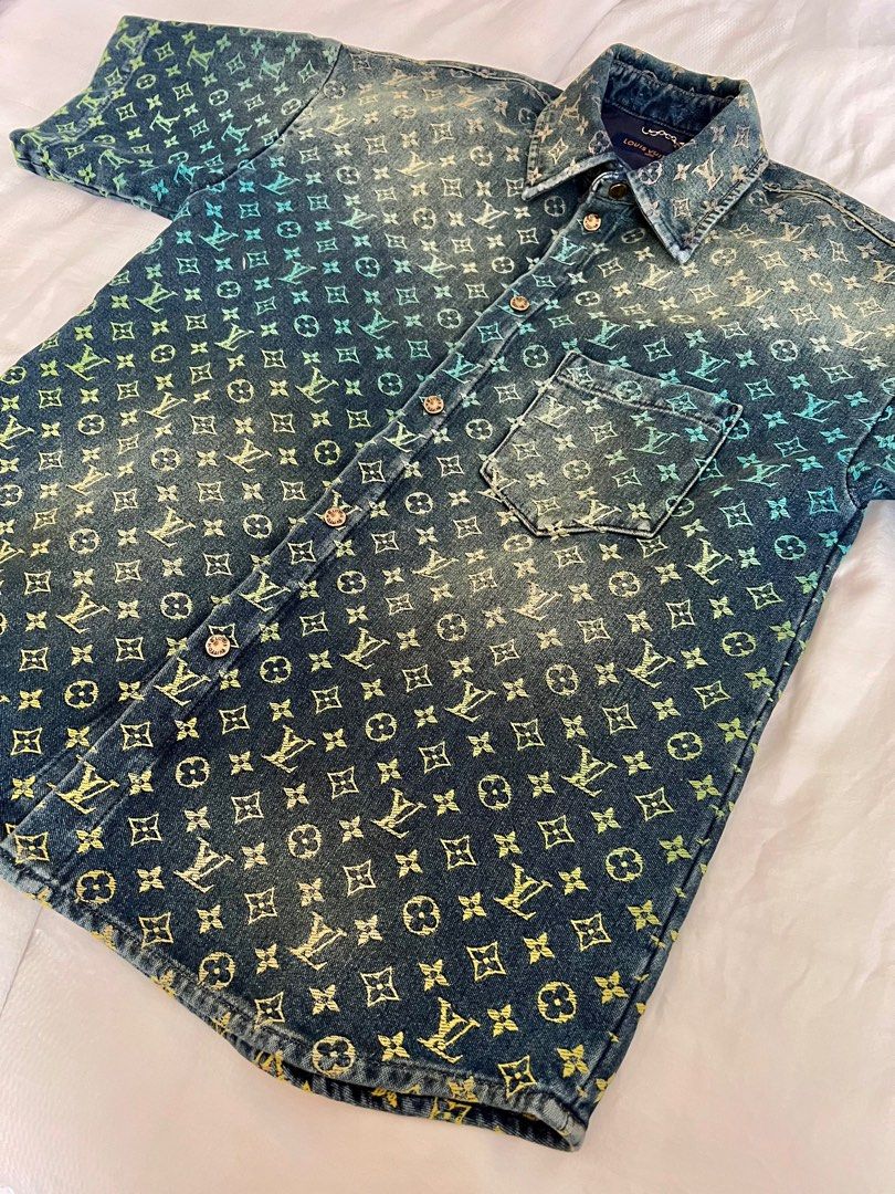 RETAIL] Louis Vuitton Rainbow Monogram Short-Sleeved Denim Shirt