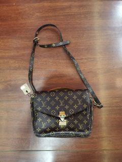 (Category: ) located in . Submitted by HamiHana (Listing ID 1214461771, Image 1). Description: .