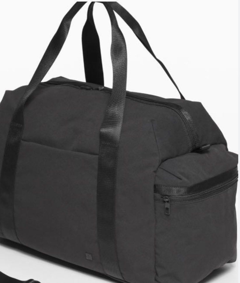 Lululemon Command The Day Duffle bag 37L Black, Men's Fashion, Bags, Sling Bags on Carousell