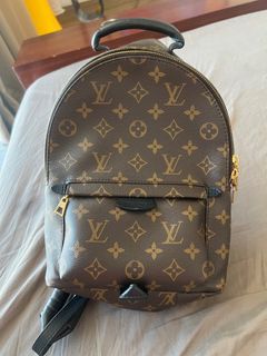 kylie jenner louis vuitton palm springs backpack pm