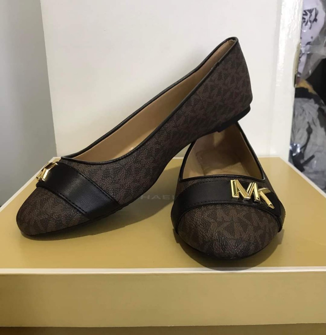 MICHAEL KORS SHOES SIZE 11 ONLY Women s Fashion Footwear