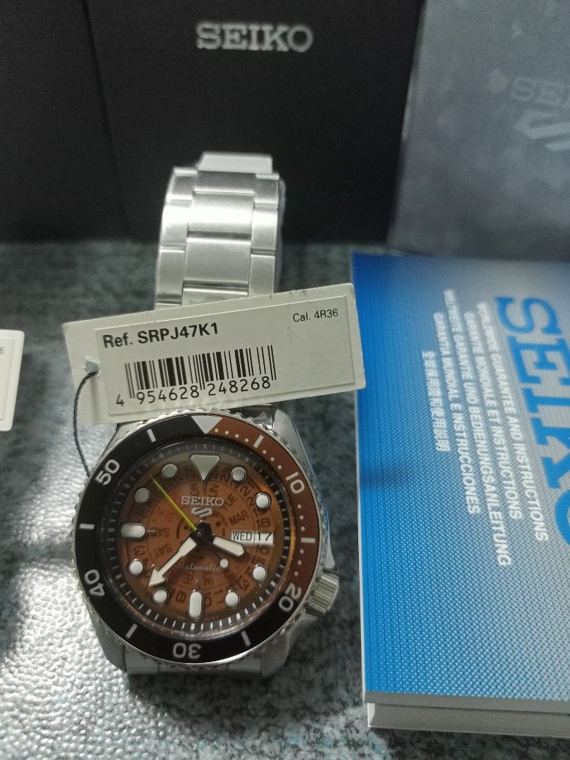 New Seiko 5s Skeleton (Category: Men's Watches) located in Manila. Submitted by AlecsxanderTimeCollection (Listing ID 1214491845, Image 2). Description: Holiday Sale!!! until June 30, 2023 Seiko Skeleton ⌚ Brandnew/Complete Inclusion SRPJ47K1 - Orange PM for Inquiries 🙂.