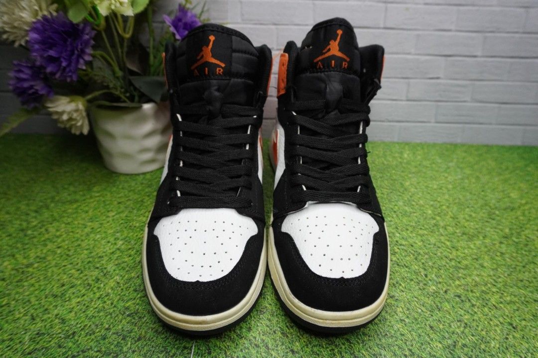 harga retail nike air jordan 1