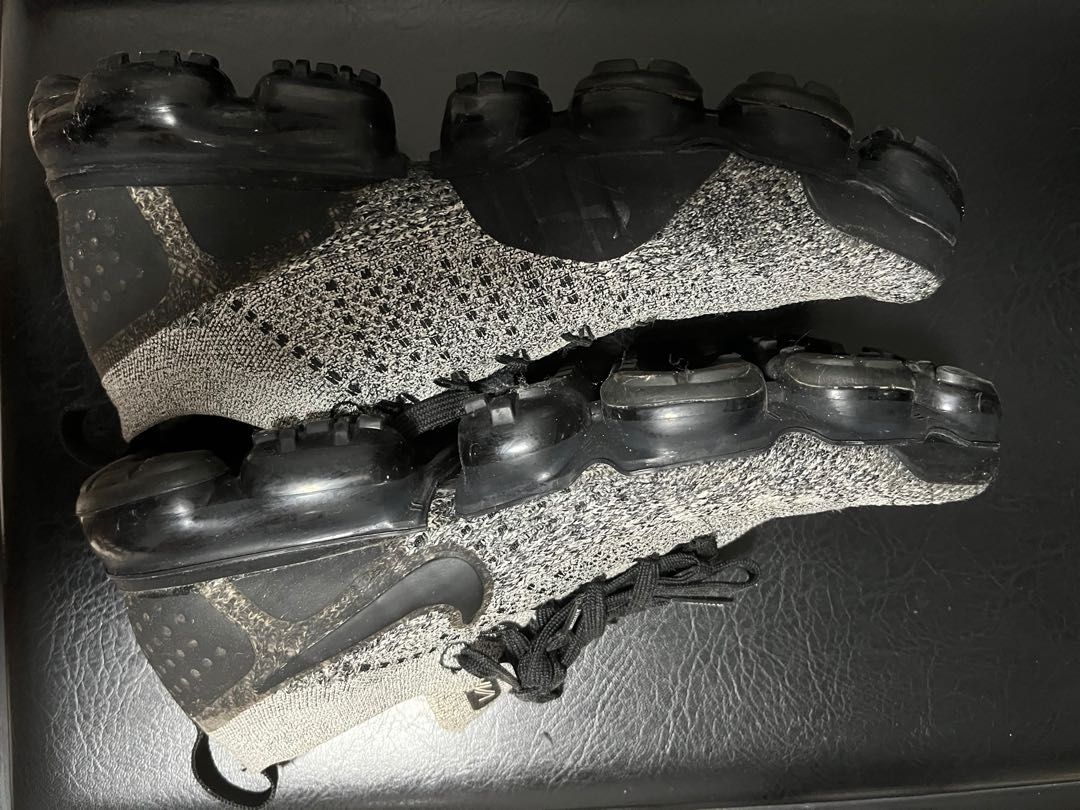 Nike air vapormax store flyknit cookies and cream