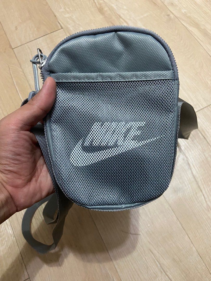 Nike Crossbody Bag, Men's Fashion, Bags, Sling Bags on Carousell