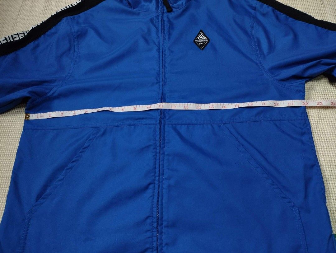 giannis antetokounmpo jacket