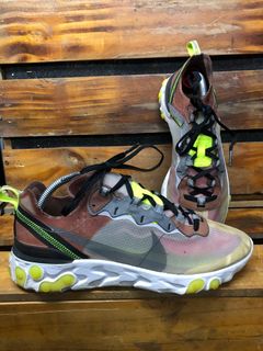 Nike react element hotsell 55 desert sand
