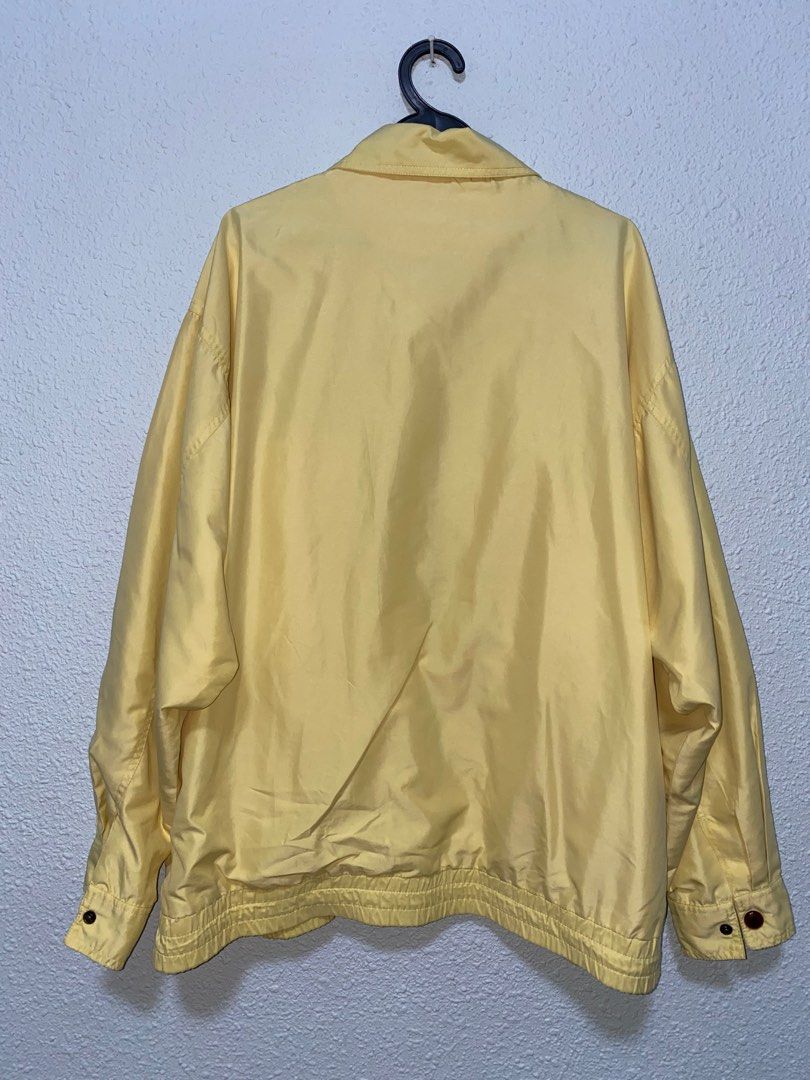 Oversized Vintage Yellow Jacket in Yellow, Men's Fashion, Coats, Jackets and Outerwear on Carousell