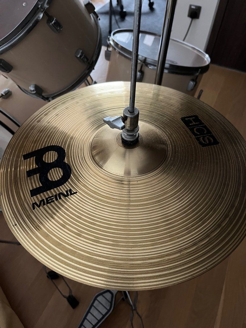 Pearl Target 8 Piece Drum Set with Meinl Cymbals, Hobbies & Toys, Music