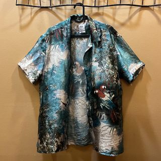 (Category: ) located in . Submitted by clothesartandmore (Listing ID 1214524311, Image 1). Description: .
