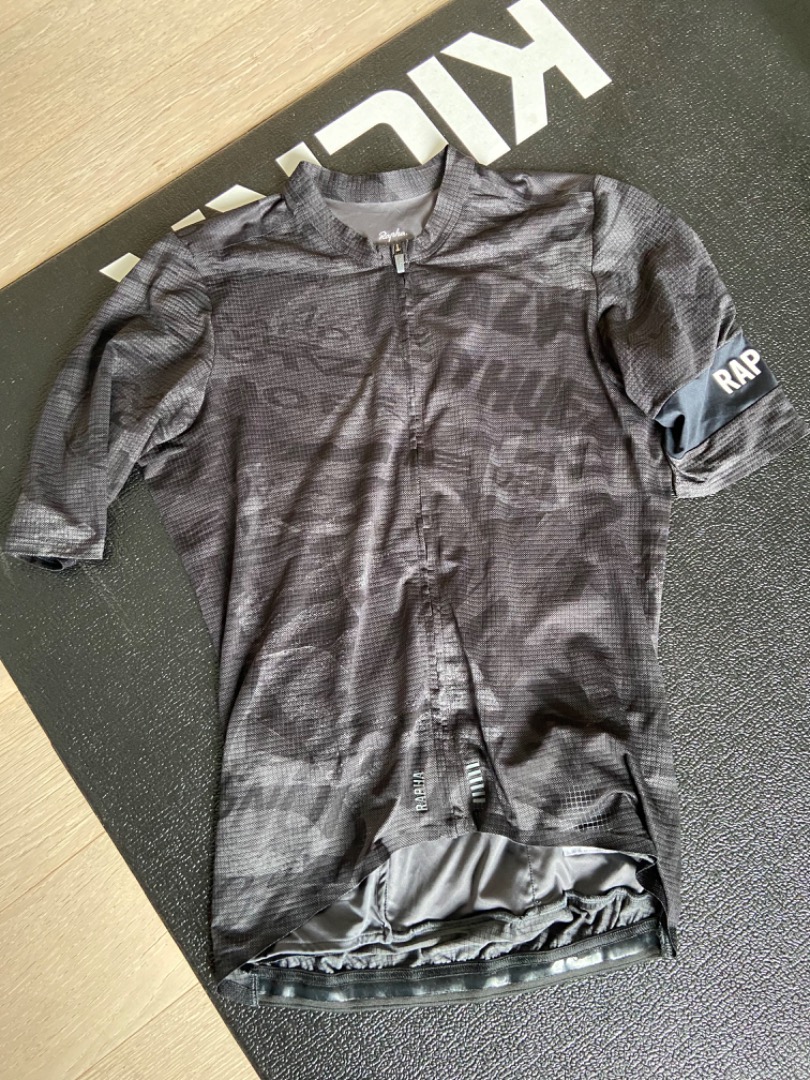 Rapha Flyweight Jersey - LTD edition Graffiti Collection - Medium