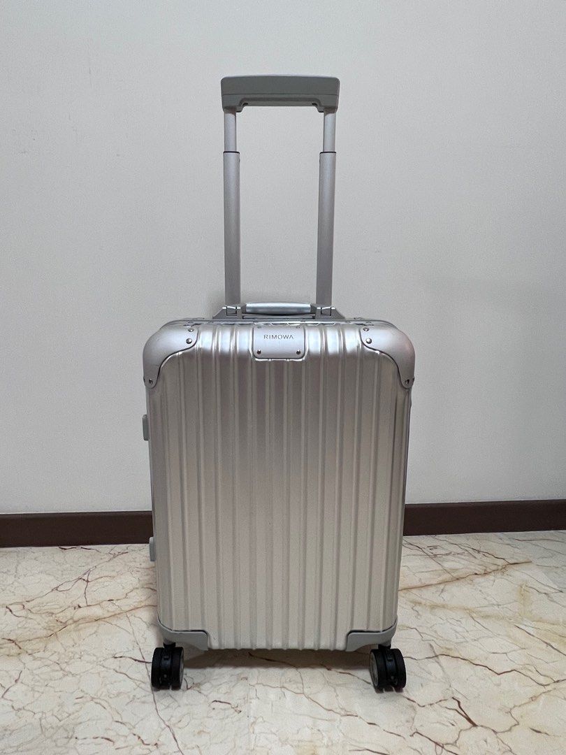 RIMOWA original cabinS, Hobbies & Toys, Travel, Luggage on Carousell