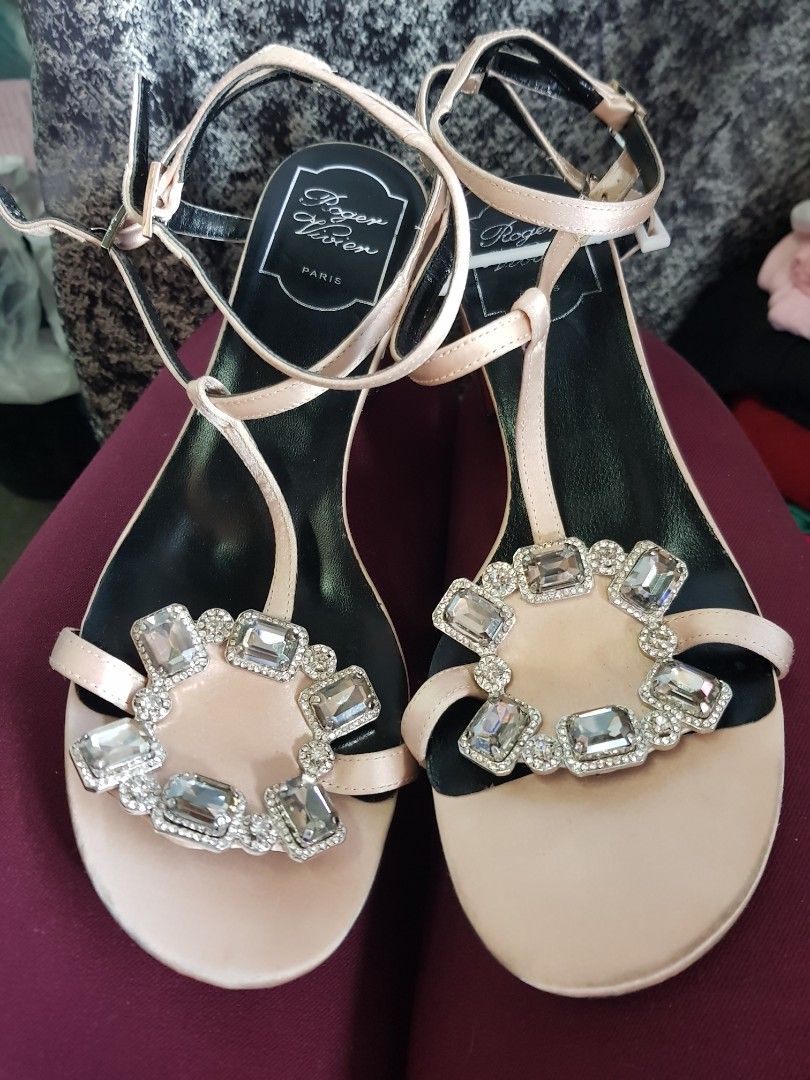 ROGER VIVIER 25S POINTED TOE HIGH HEELS 70MM IN DARK NUDE SILK EMBELLISHED CRYSTALS