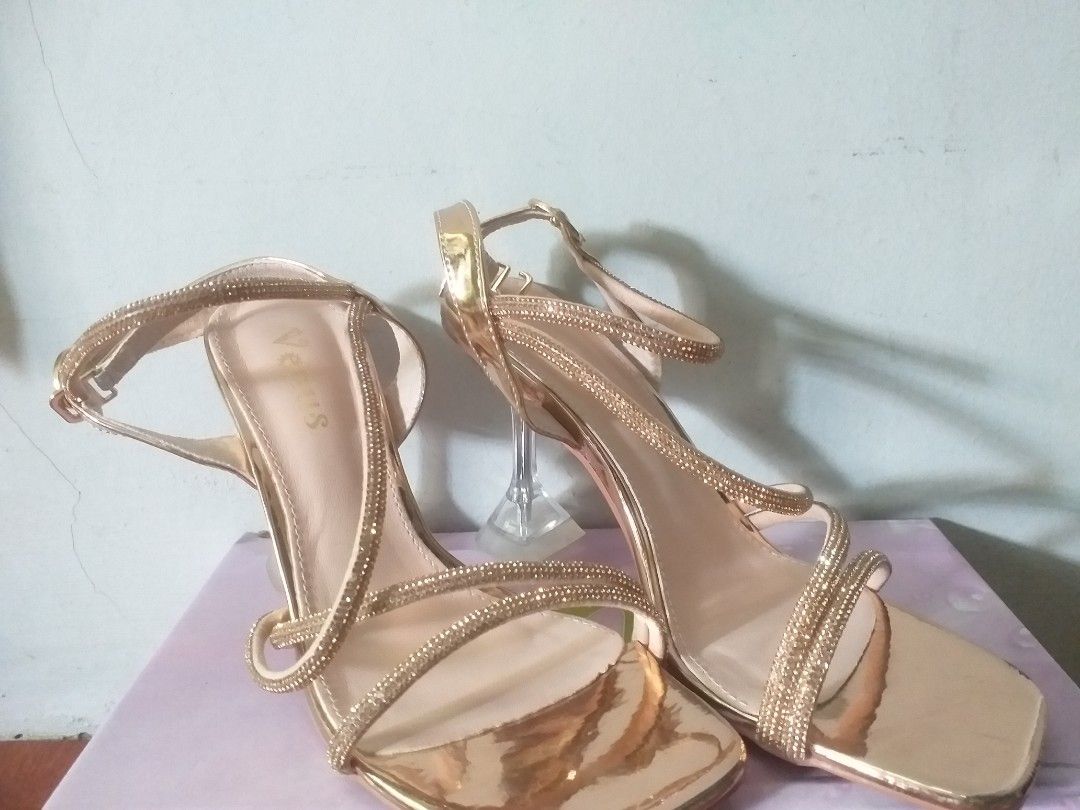 Rose gold Heels Size 5 or 6 Women s Fashion Footwear Heels on