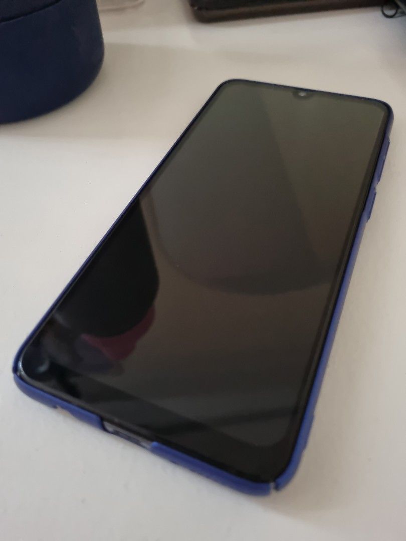 Samsung A50 128GB (Category: Samsung) located in Quezon City. Submitted by archer417 (Listing ID 1214363691, Image 2). Description: Samsung A50 128GB Dual Sim complete with box and accessories with free casing and tempered glass.