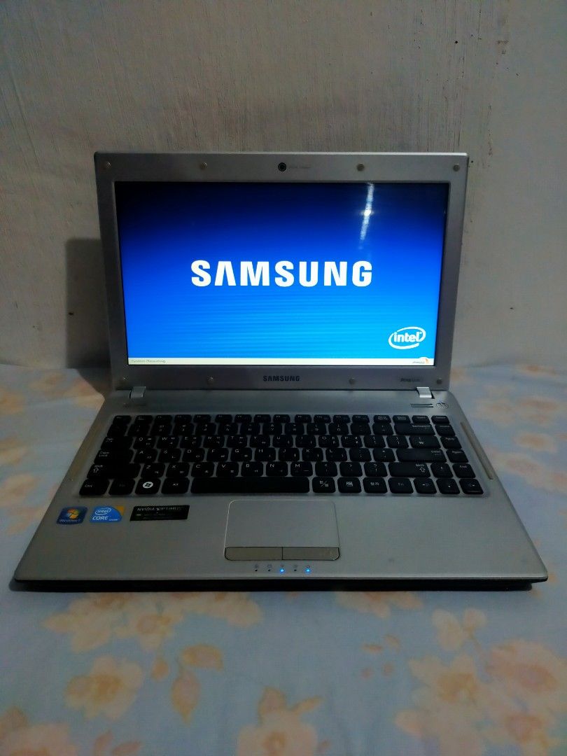 Samsung Slim Laptop Core i5 on Carousell